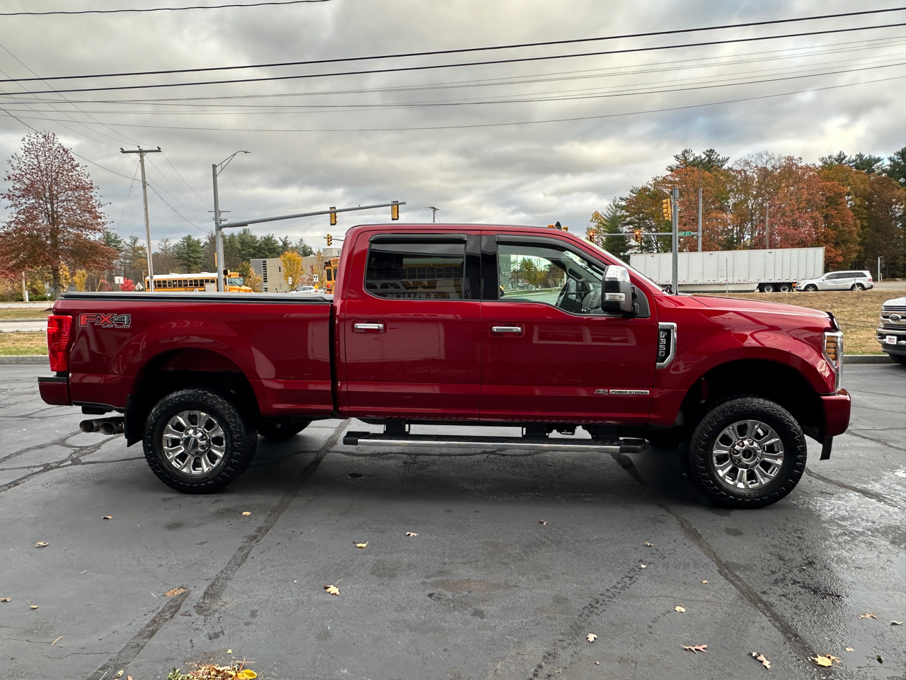 Ford F-350 SD Lariat Crew Cab Short Bed 4WD 2019 Ford F-350 SD Lariat Crew Cab Short Bed 4WD 2019