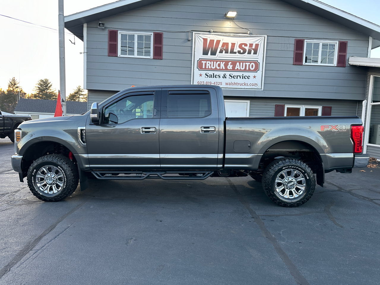 Ford F-350 SD XLT Crew Cab Short Bed 4WD 2018