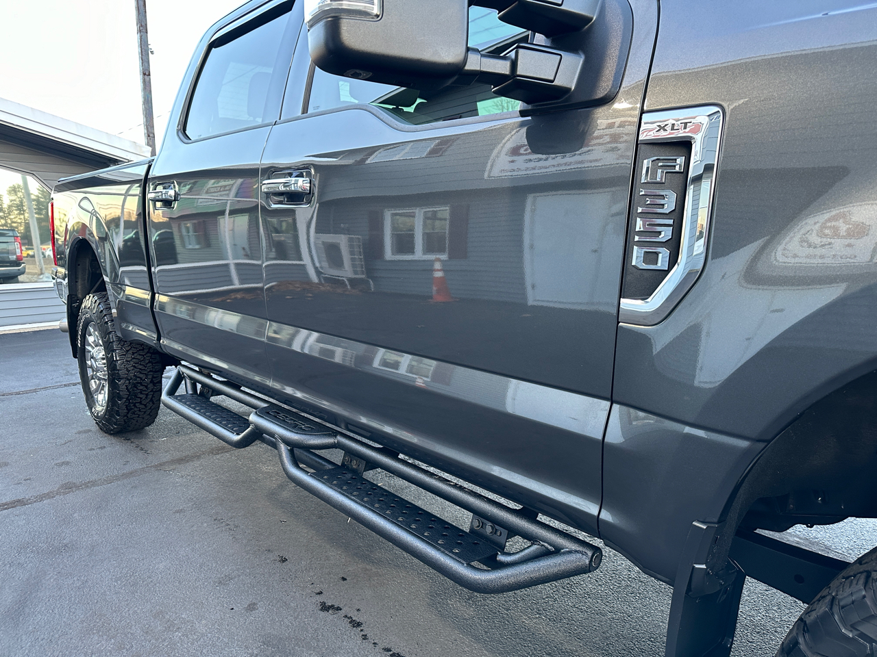 Ford F-350 SD XLT Crew Cab Short Bed 4WD 2018