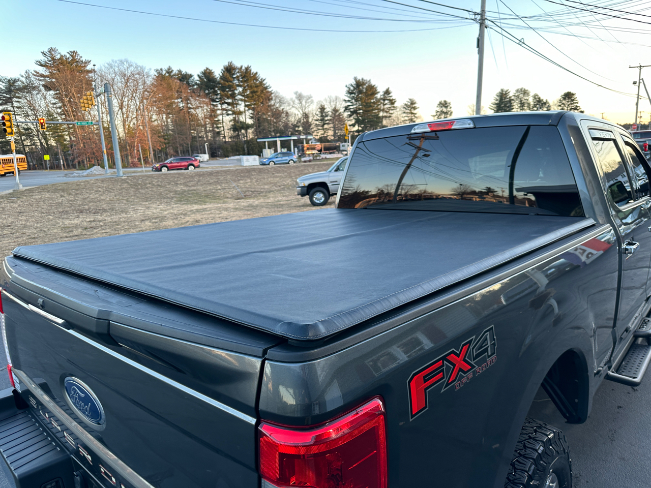 Ford F-350 SD XLT Crew Cab Short Bed 4WD 2018