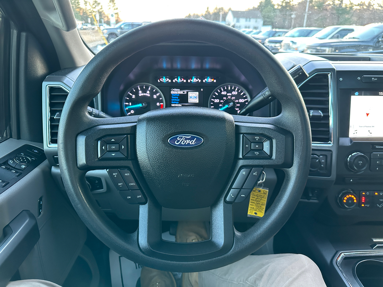 Ford F-350 SD XLT Crew Cab Short Bed 4WD 2018