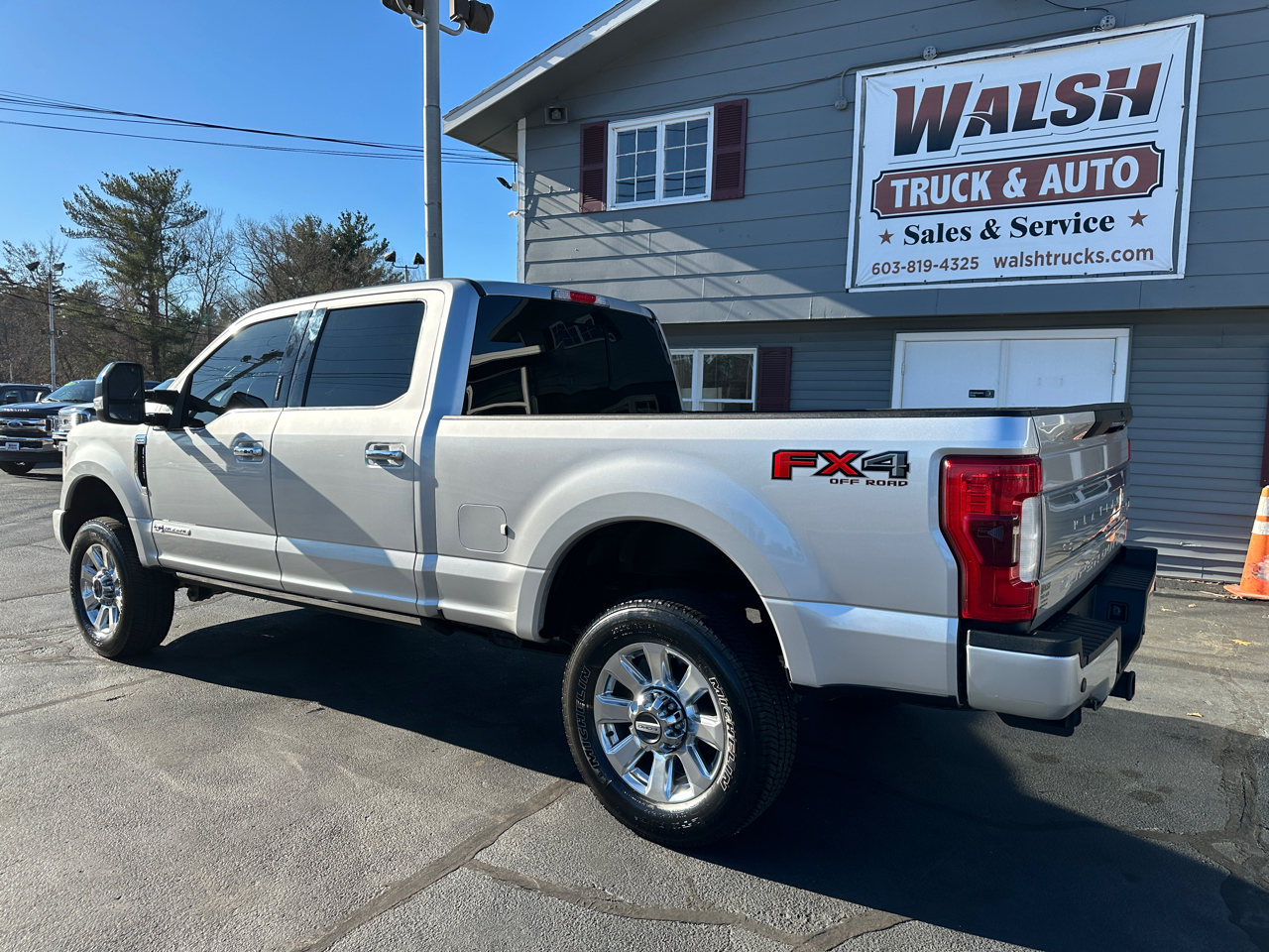Ford F-350 SD Platinum Crew Cab 4WD 2017