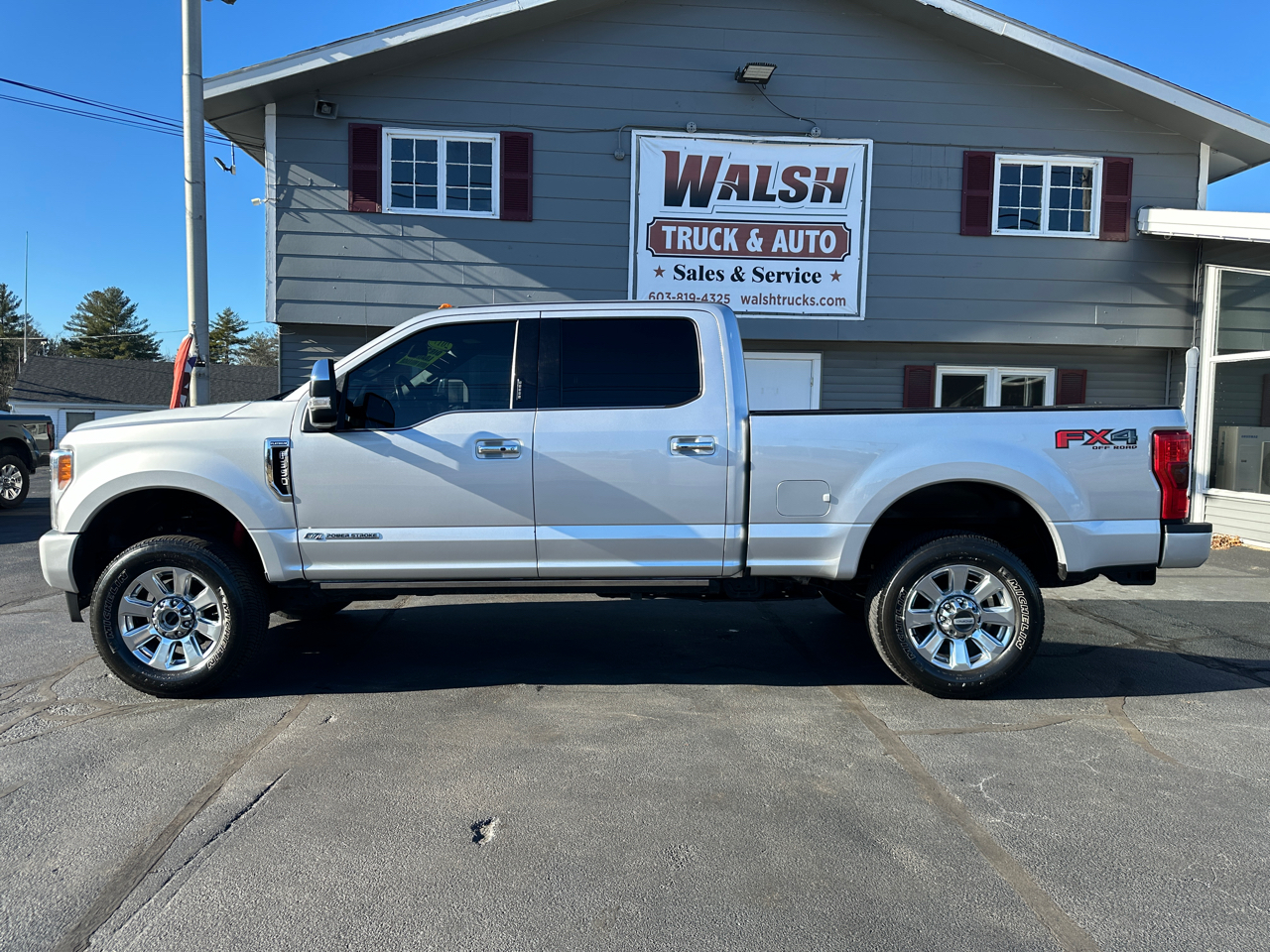 Ford F-350 SD Platinum Crew Cab 4WD 2017
