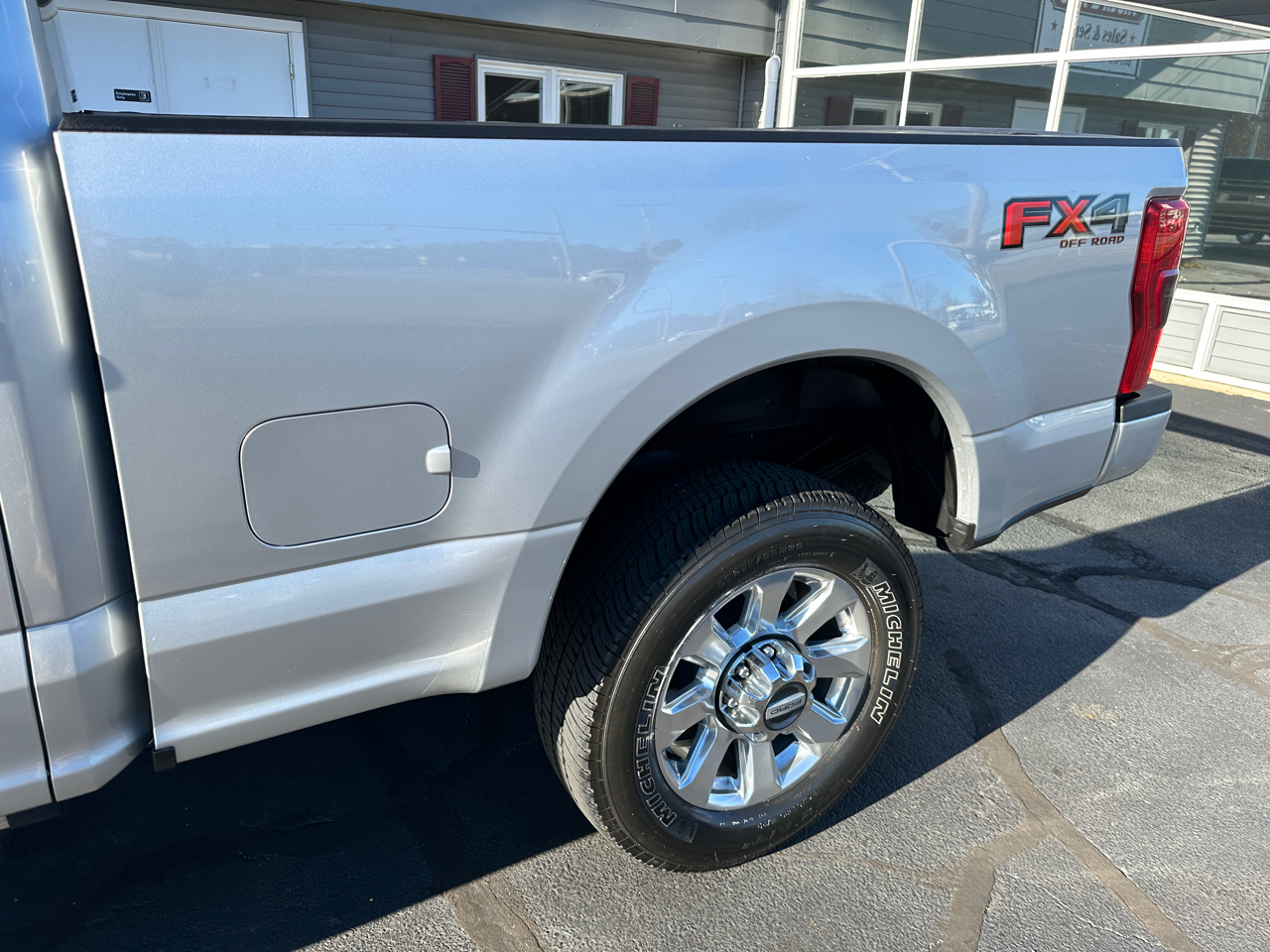 Ford F-350 SD Platinum Crew Cab 4WD 2017