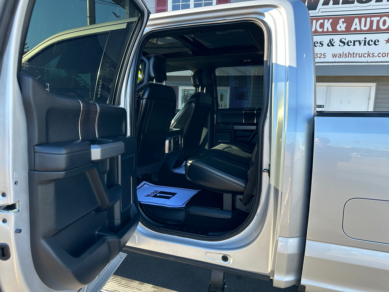 Ford F-350 SD Platinum Crew Cab 4WD 2017