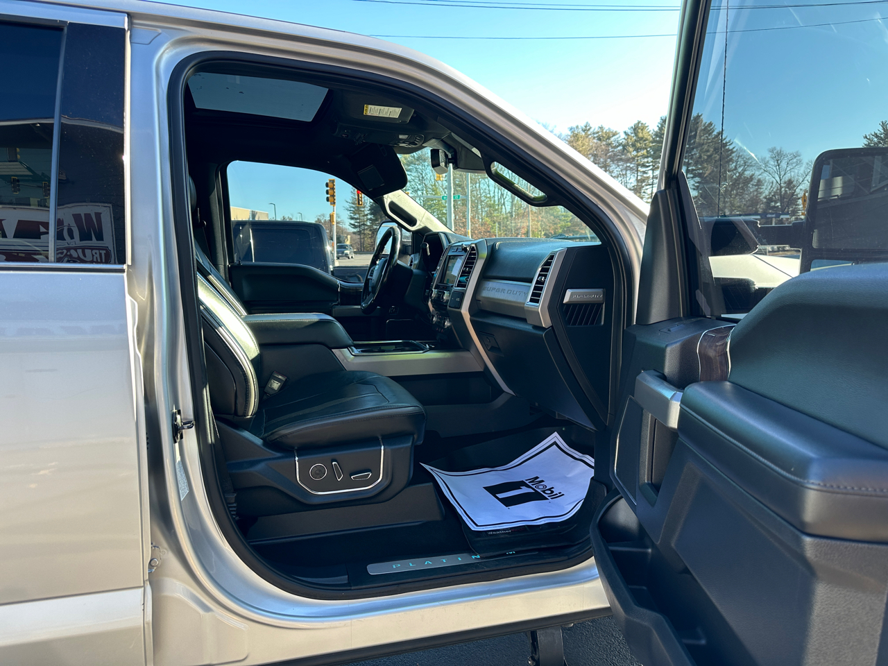 Ford F-350 SD Platinum Crew Cab 4WD 2017