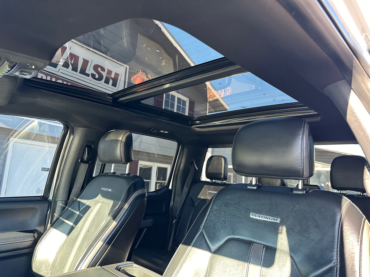 Ford F-350 SD Platinum Crew Cab 4WD 2017