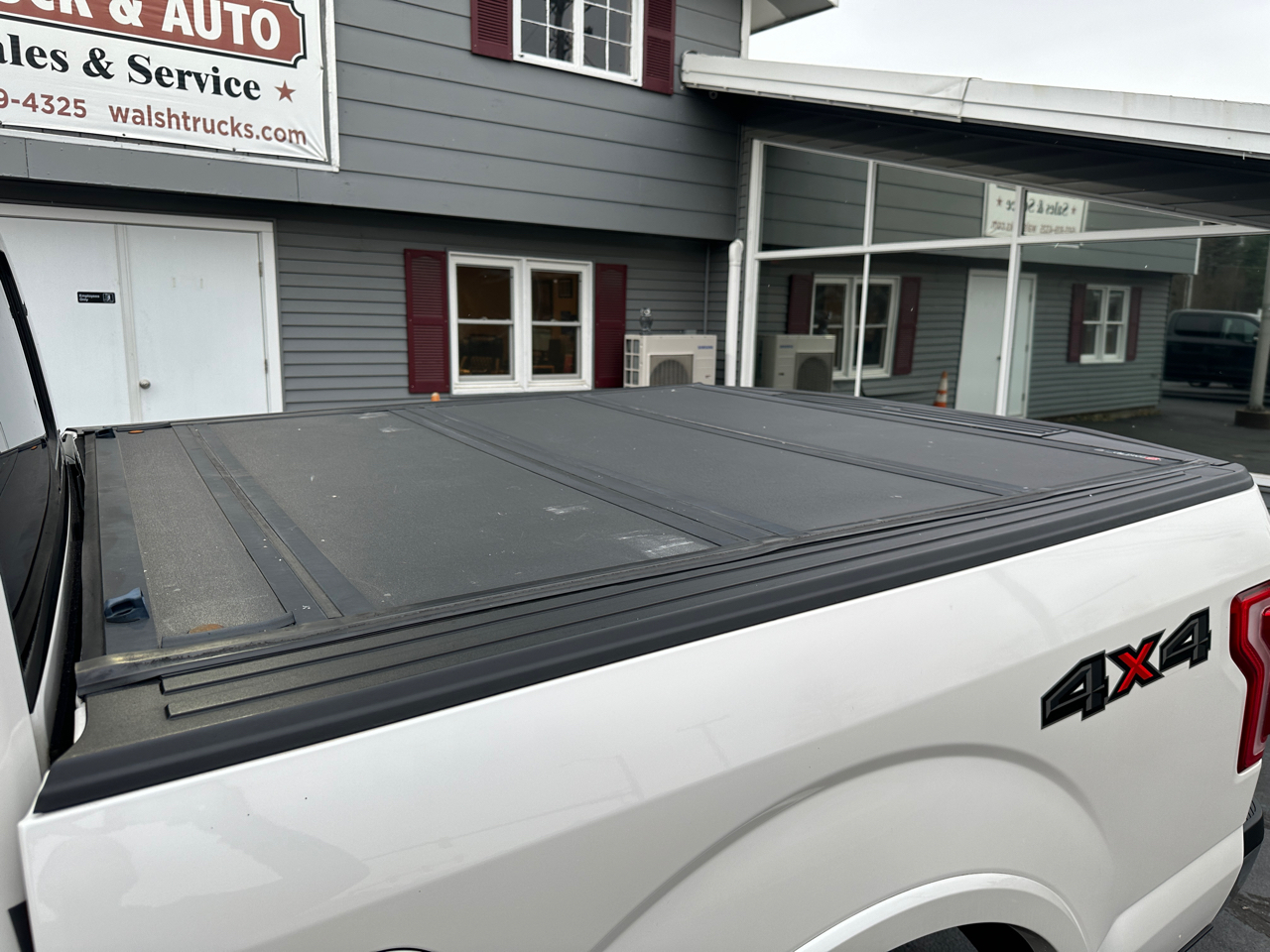 Ford F-150 Lariat SuperCrew 4WD 2016