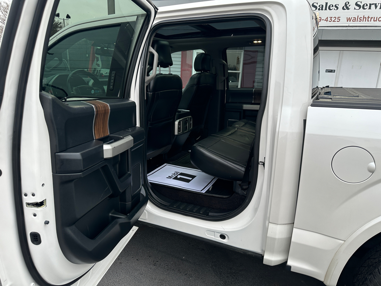 Ford F-150 Lariat SuperCrew 4WD 2016