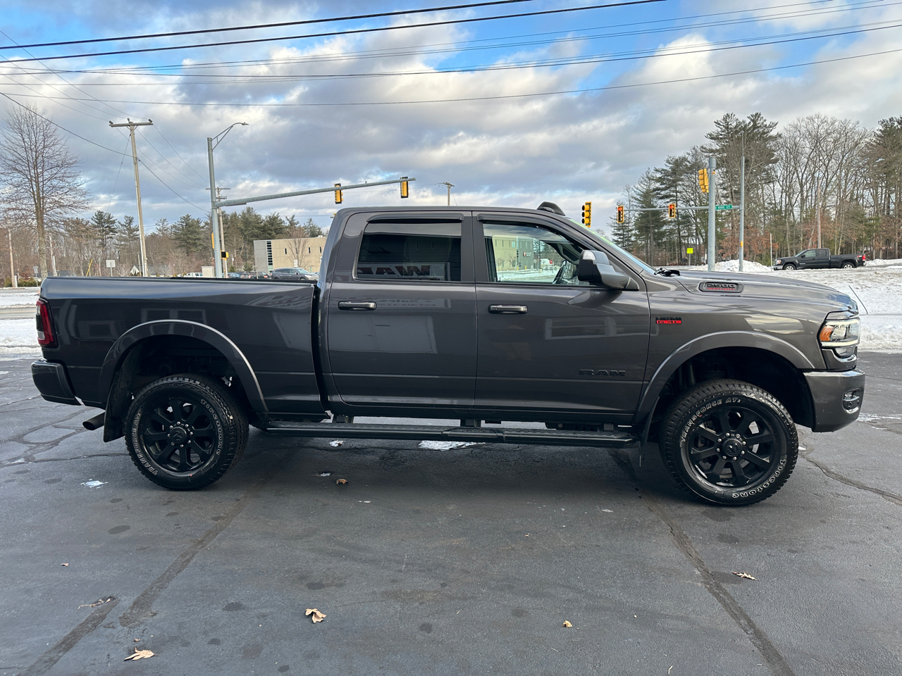RAM 2500 Laramie Crew Cab SWB 4WD 2019