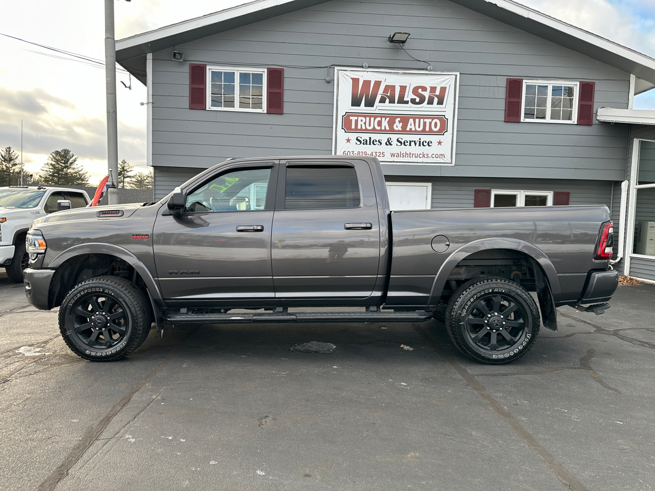 RAM 2500 Laramie Crew Cab SWB 4WD 2019