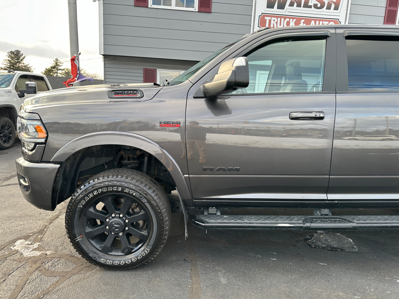 RAM 2500 Laramie Crew Cab SWB 4WD 2019