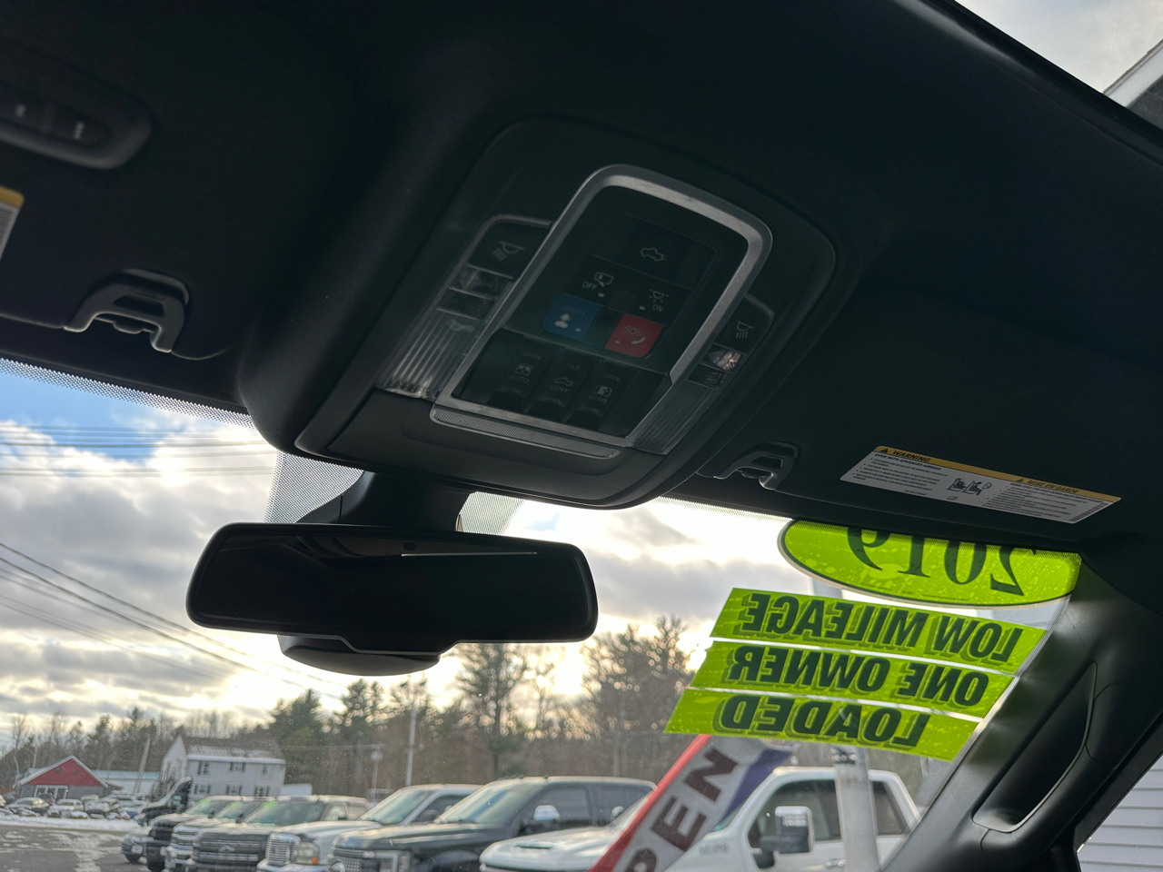 RAM 2500 Laramie Crew Cab SWB 4WD 2019