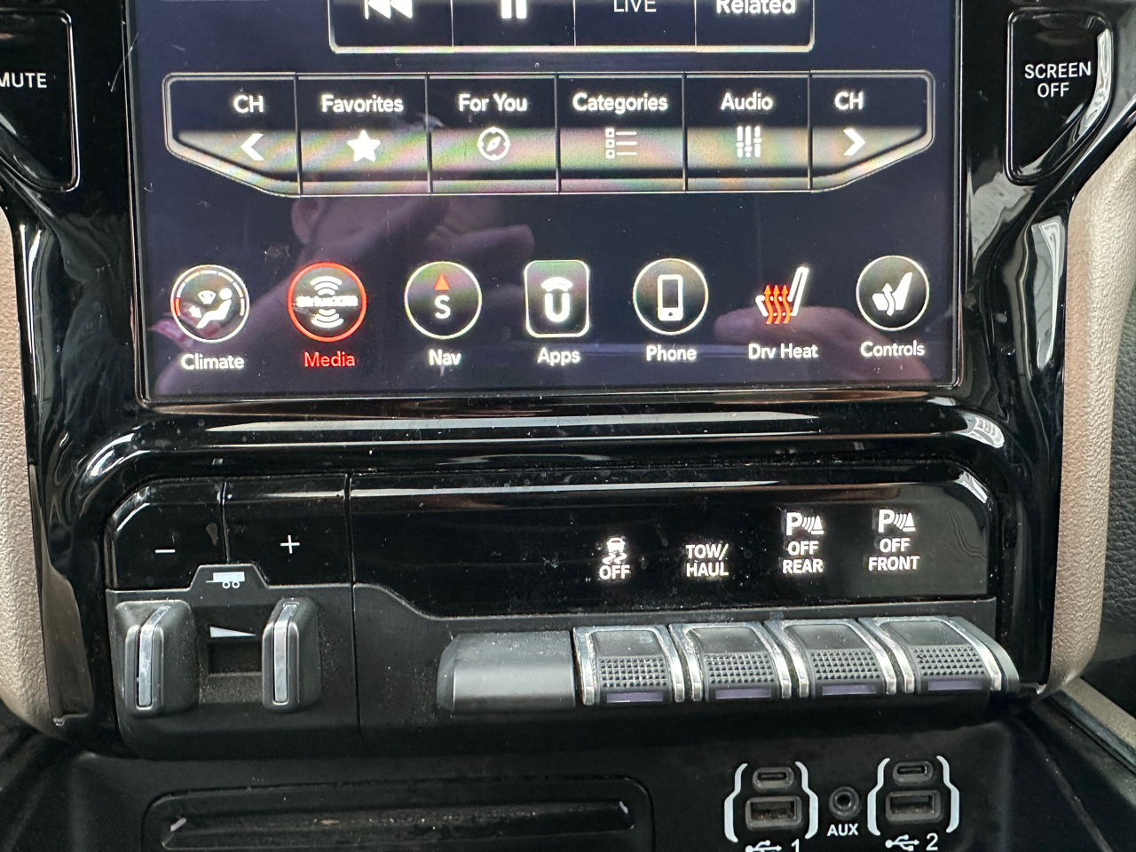 RAM 2500 Laramie Crew Cab SWB 4WD 2019