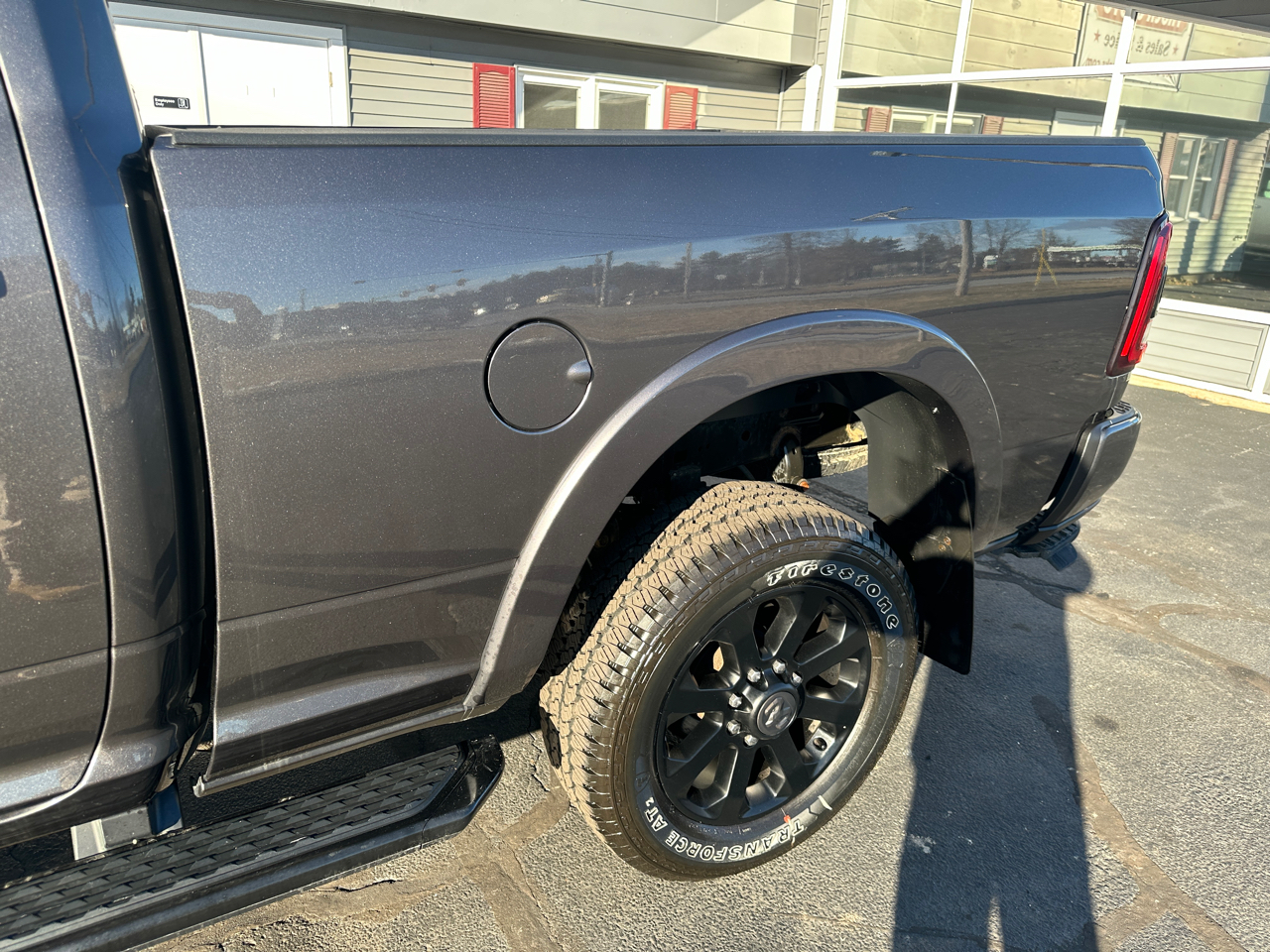 RAM 2500 Laramie Crew Cab SWB 4WD 2019