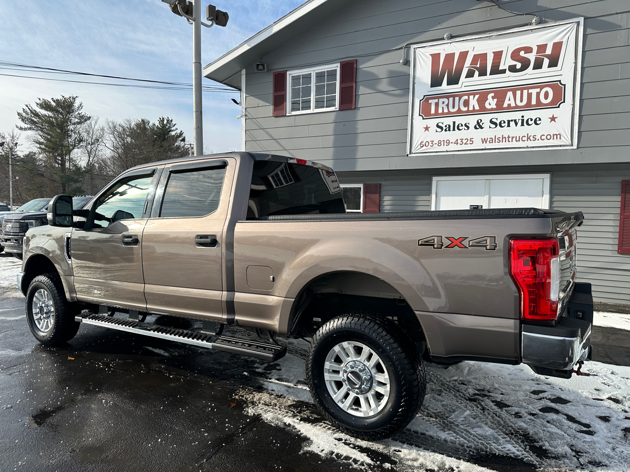 Ford F-250 SD XLT Crew Cab Short Bed 4WD 2018