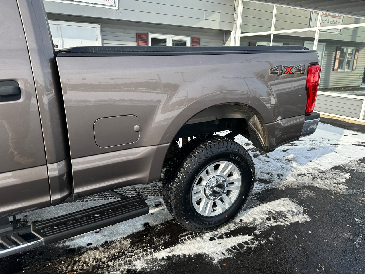 Ford F-250 SD XLT Crew Cab Short Bed 4WD 2018