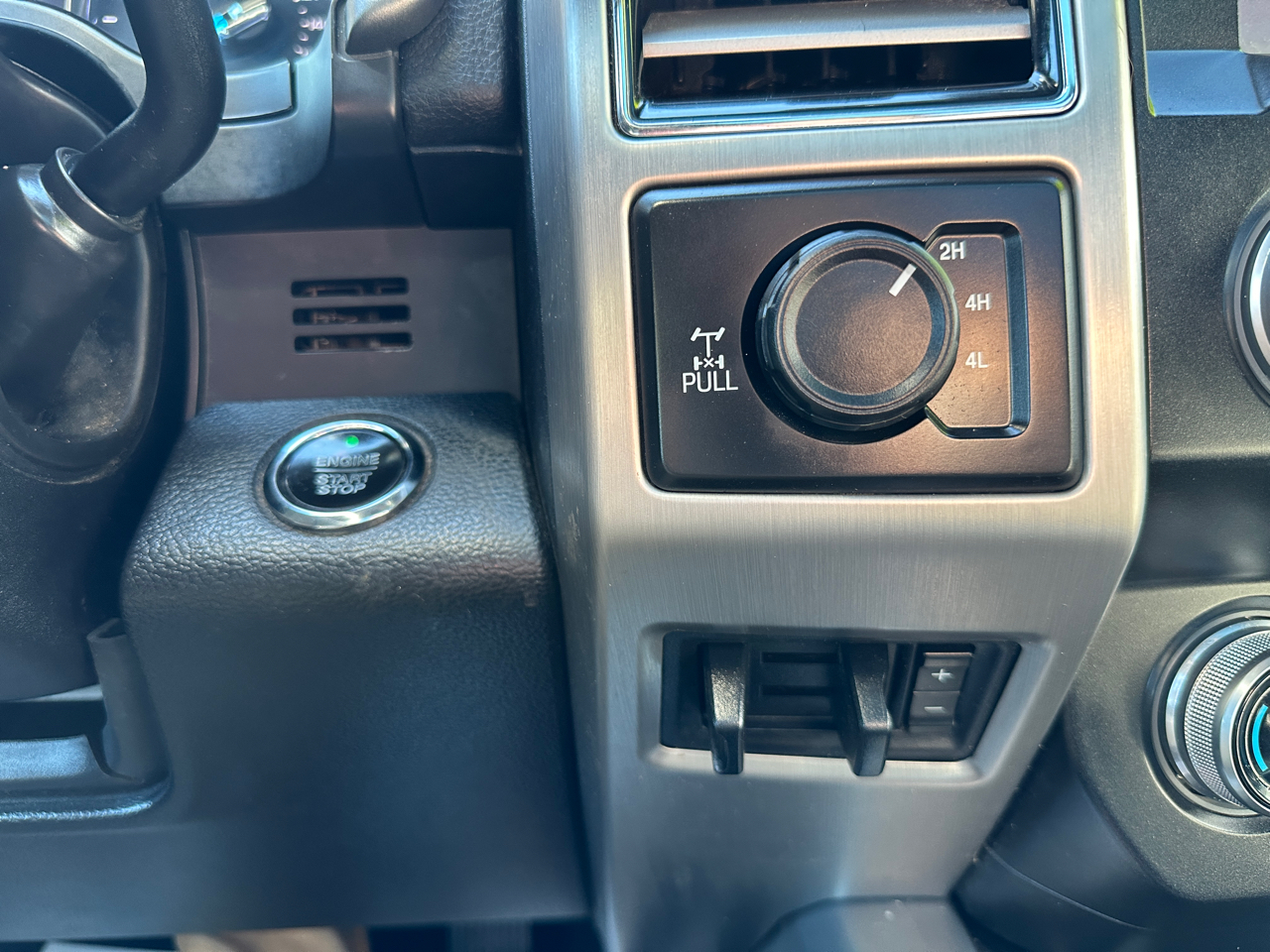 Ford F-250 SD Platinum Crew Cab 4WD 2019