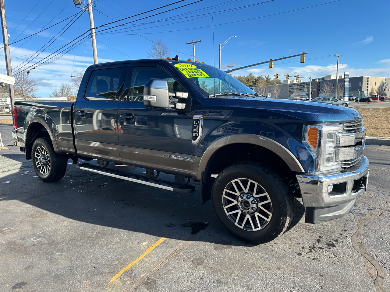 Ford F-350 SD Lariat Crew Cab 4WD 2019