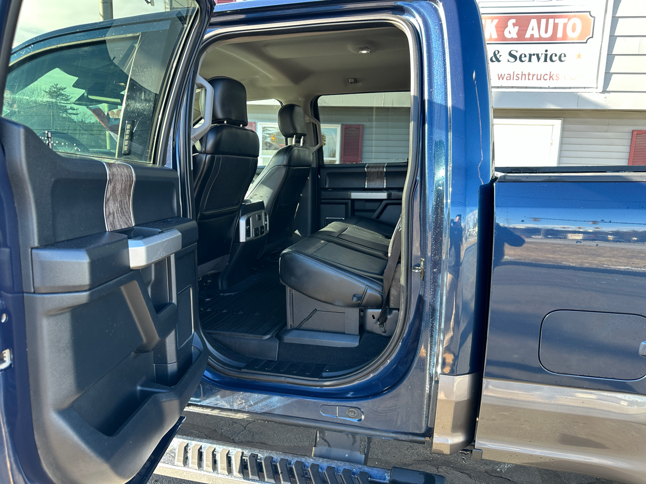 Ford F-350 SD Lariat Crew Cab 4WD 2019