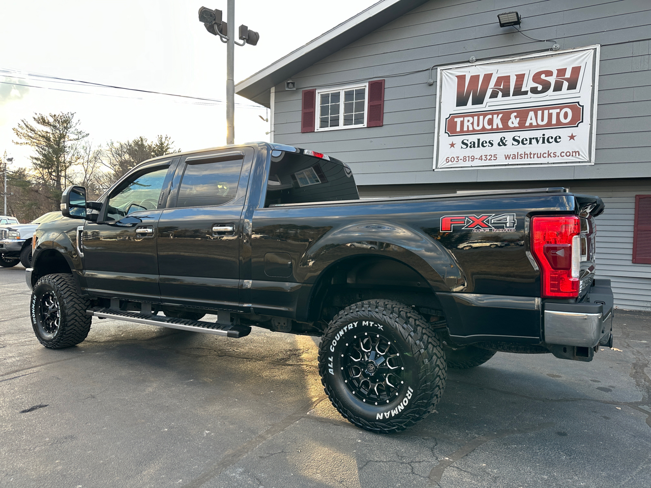 Ford F-250 SD XLT Crew Cab Short Bed 4WD 2017