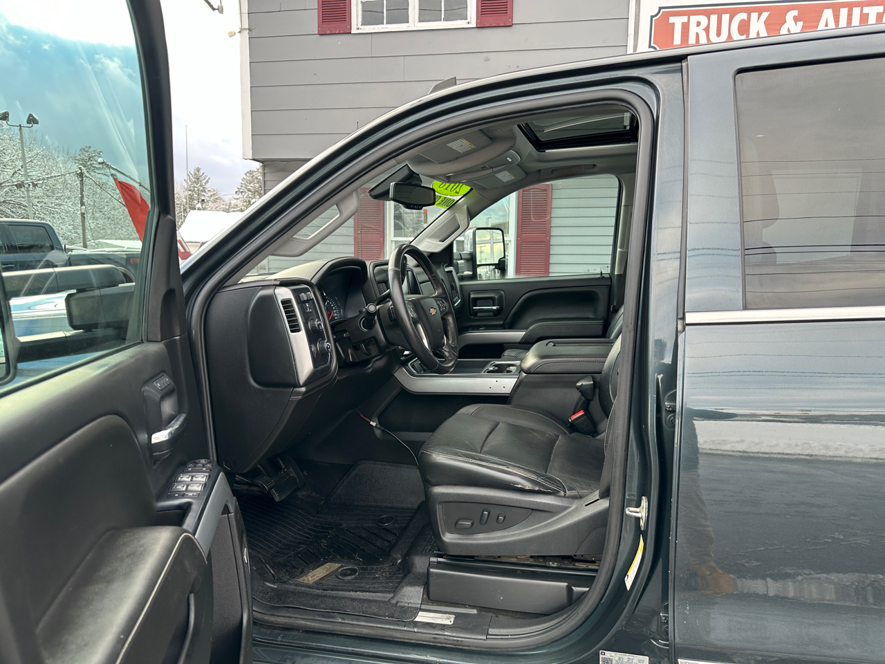 Chevrolet Silverado 2500HD LTZ Crew Cab 4WD 2018