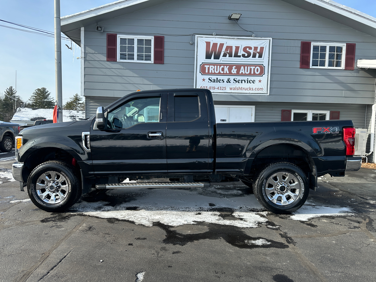 Ford F-350 SD Lariat SuperCab Short Bed 4WD 2017