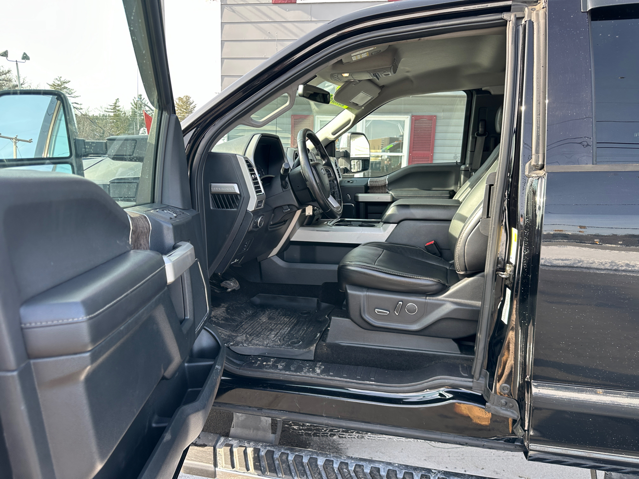 Ford F-350 SD Lariat SuperCab Short Bed 4WD 2017