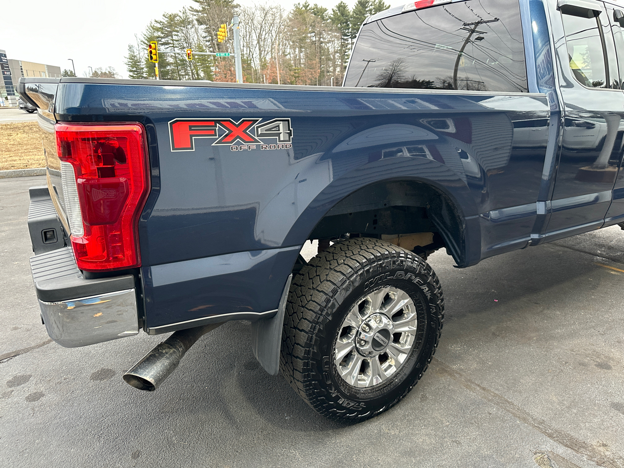 Ford F-250 SD XLT SuperCab Short Bed 4WD 2019