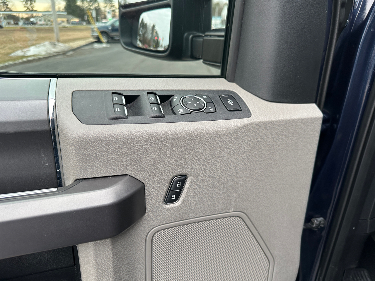 Ford F-250 SD XLT SuperCab Short Bed 4WD 2019