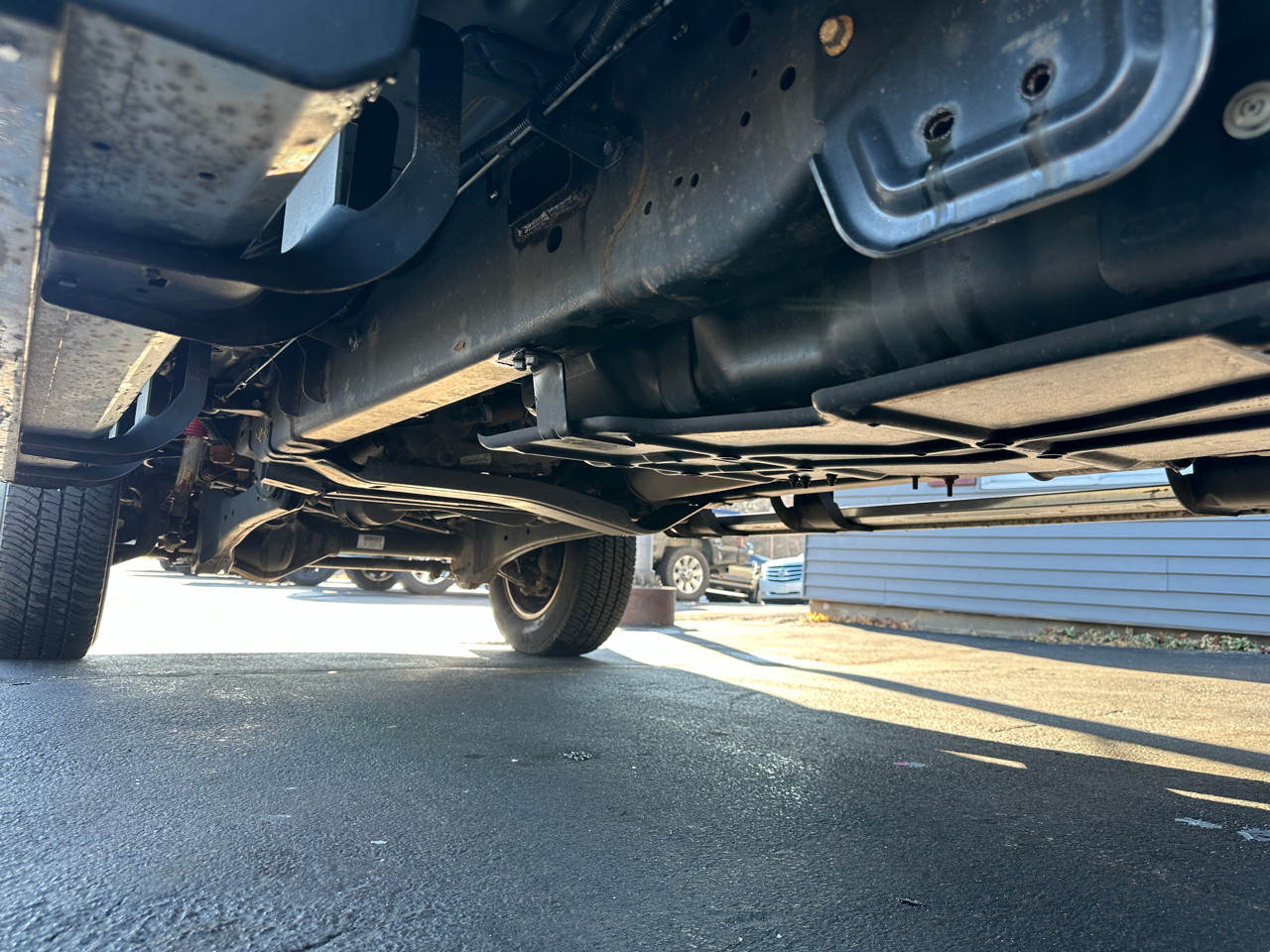 Ford F-350 SD Lariat Crew Cab Short Bed 4WD 2017