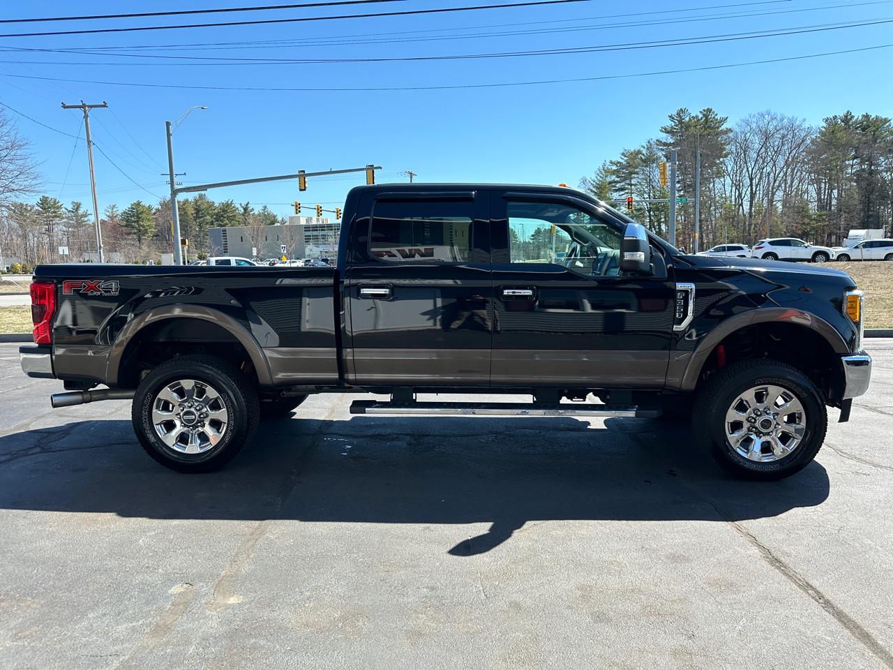 Ford F-350 SD Lariat Crew Cab Short Bed 4WD 2017