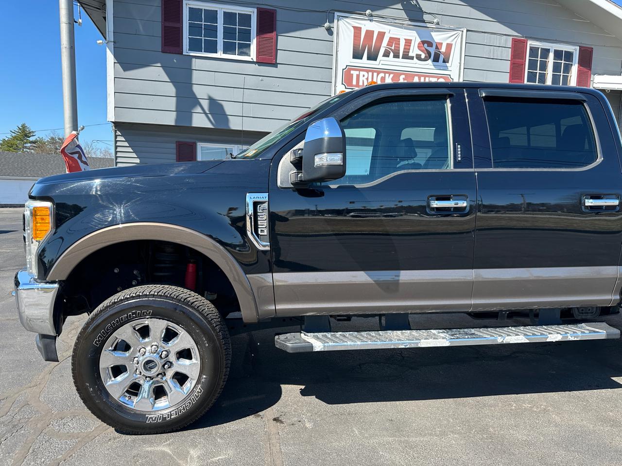 Ford F-350 SD Lariat Crew Cab Short Bed 4WD 2017