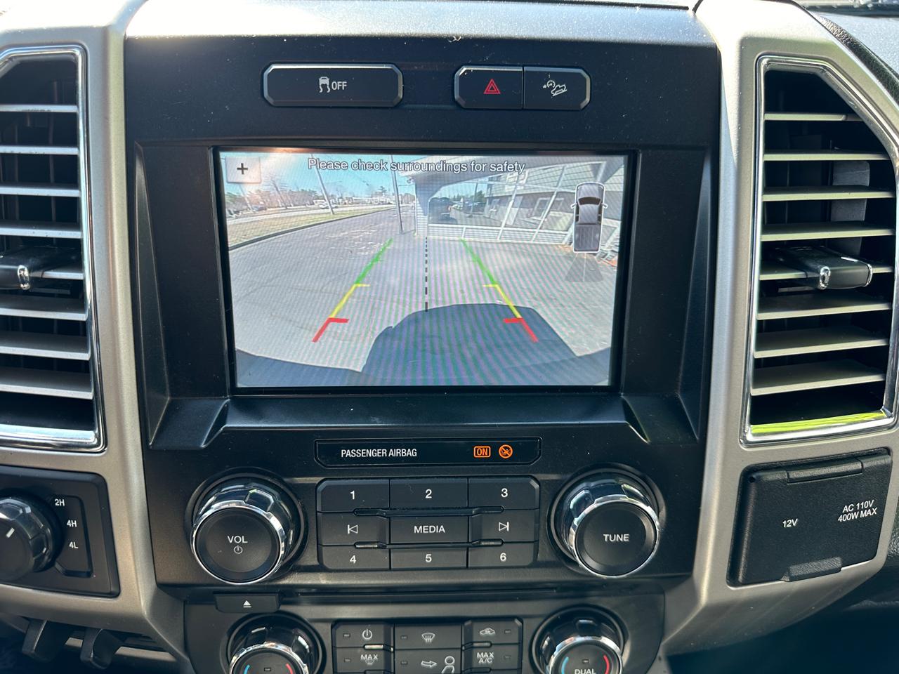 Ford F-350 SD Lariat Crew Cab Short Bed 4WD 2017