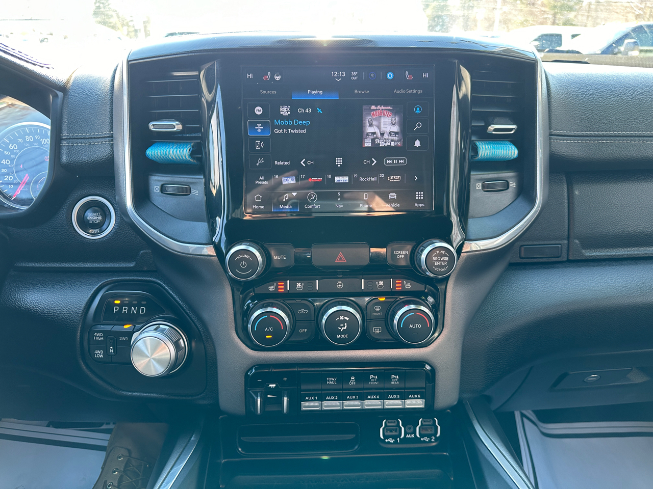 RAM 2500 Laramie Crew Cab 4WD 2022