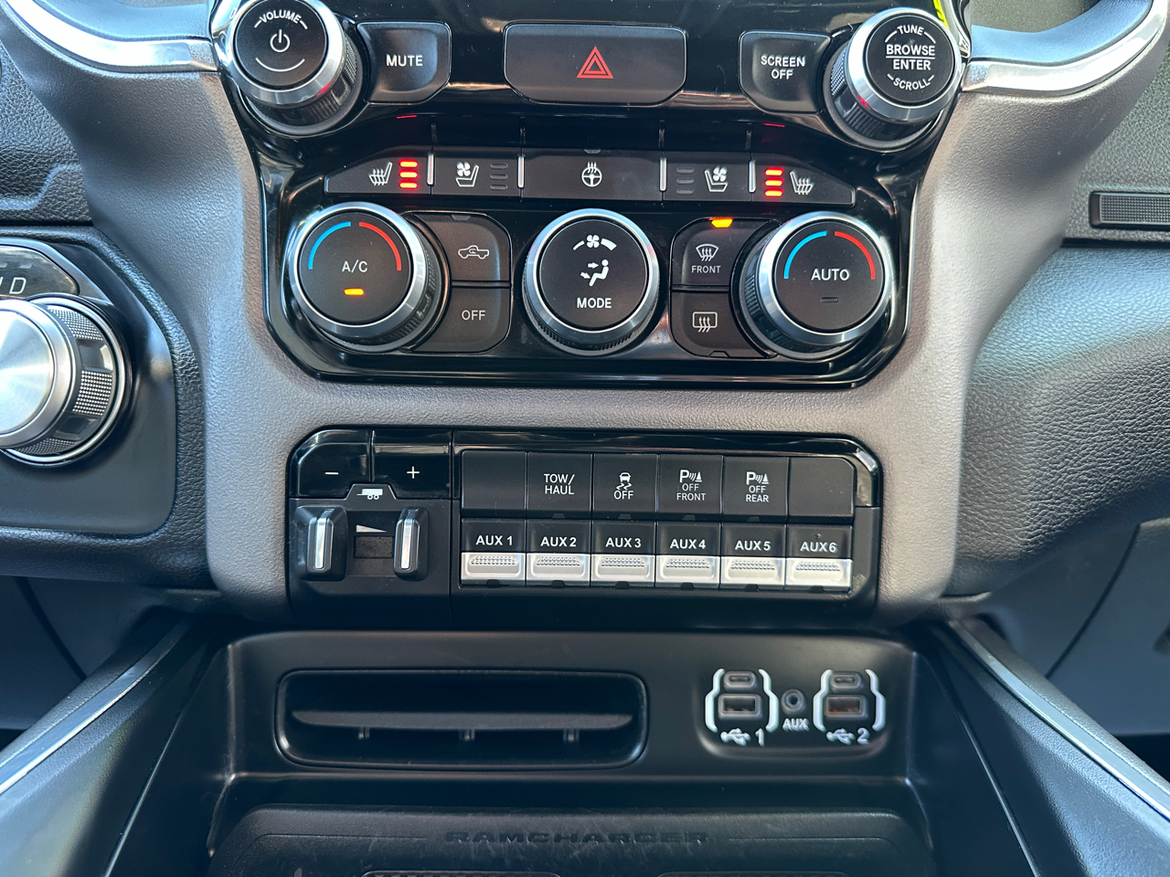 RAM 2500 Laramie Crew Cab 4WD 2022