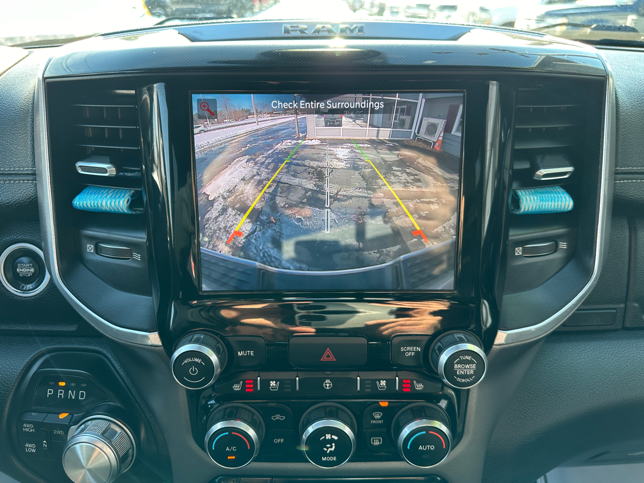 RAM 2500 Laramie Crew Cab 4WD 2022