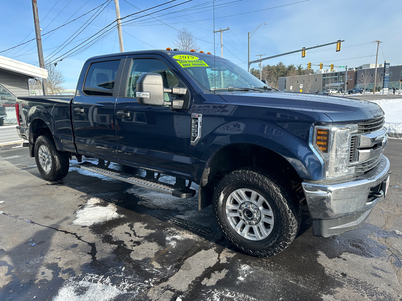 Ford F-250 SD XL Crew Cab 4WD 2019