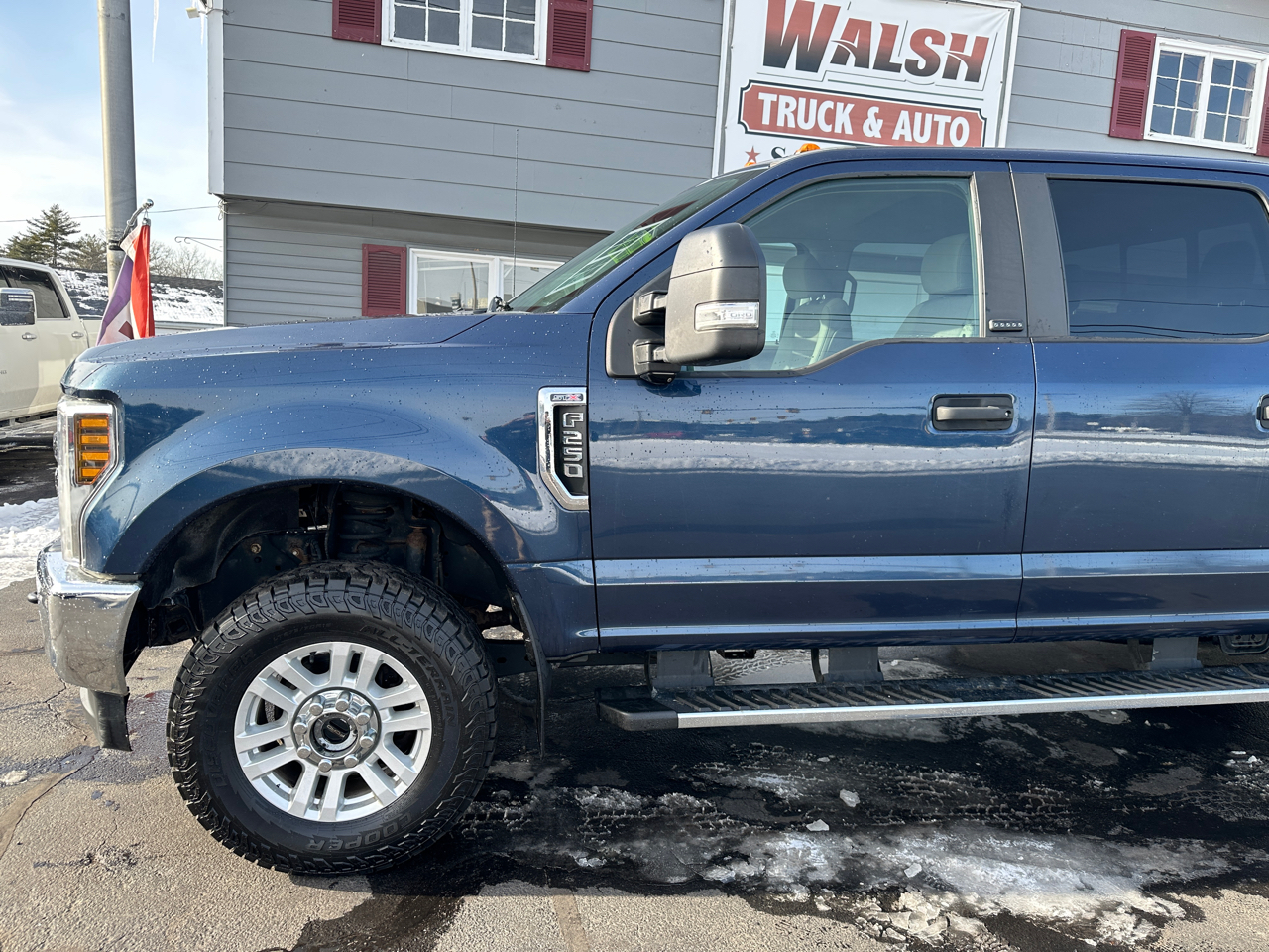 Ford F-250 SD XL Crew Cab 4WD 2019