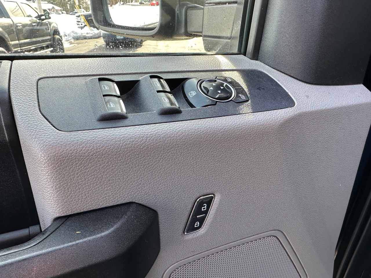 Ford F-250 SD XL Crew Cab 4WD 2019