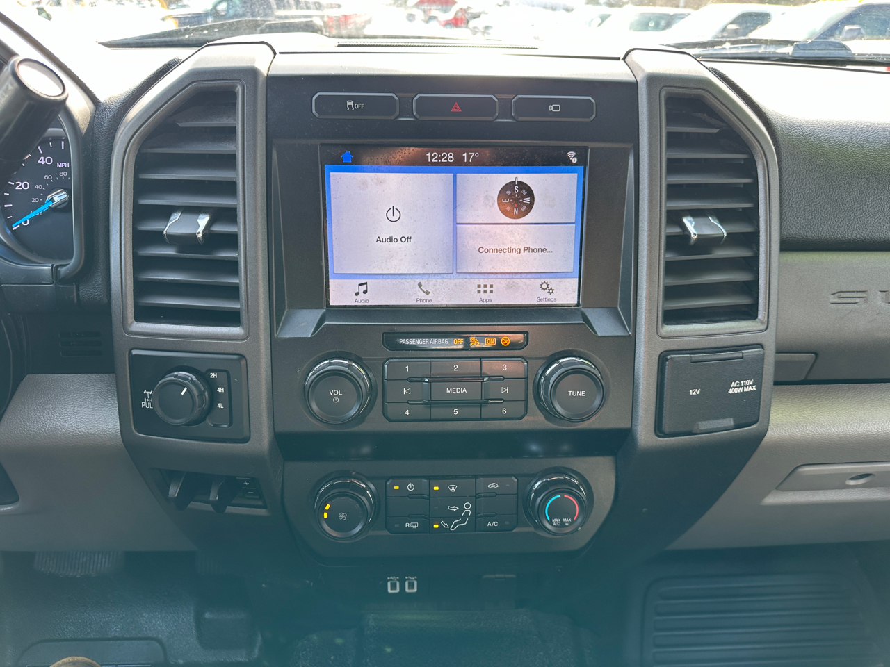 Ford F-250 SD XL Crew Cab 4WD 2019