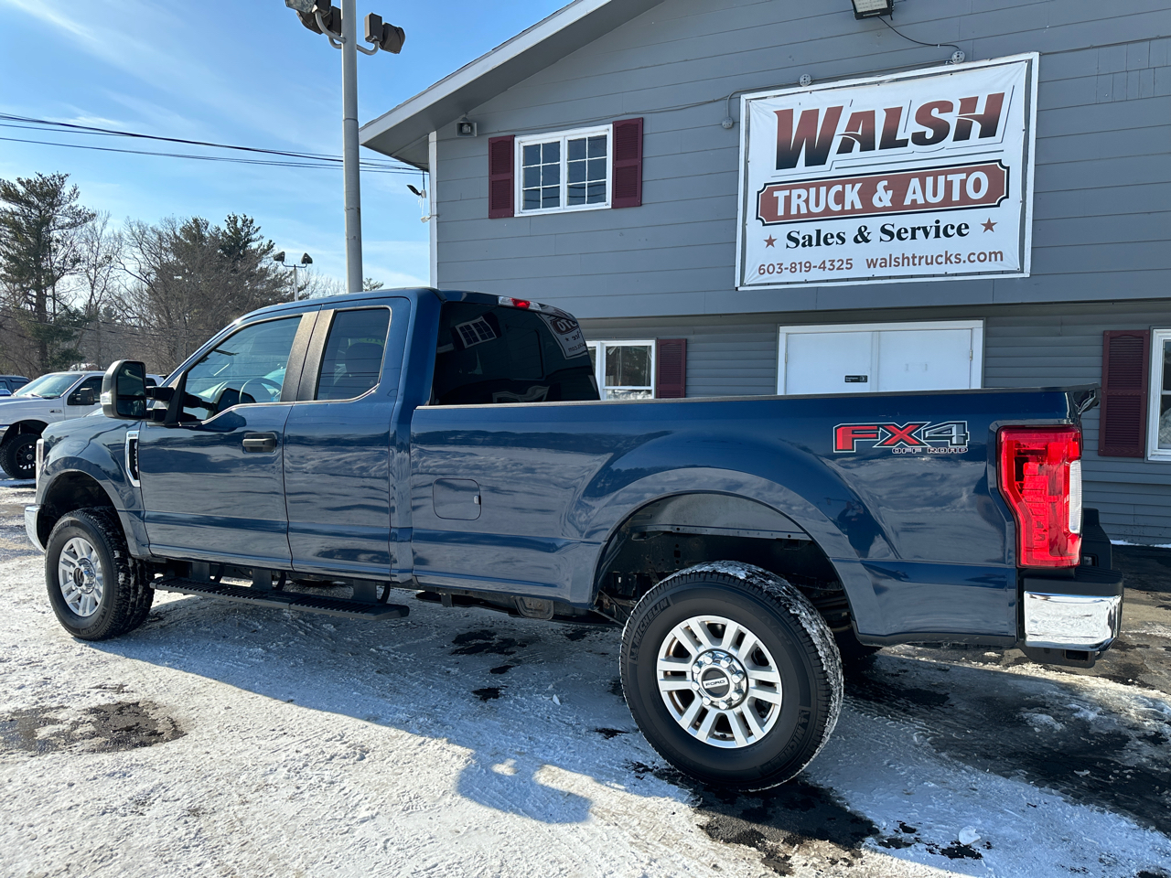 Ford F-250 SD XL SuperCab Long Bed 4WD 2018