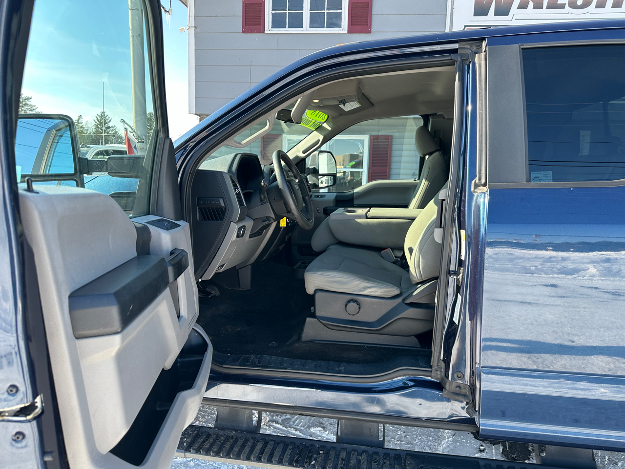 Ford F-250 SD XL SuperCab Long Bed 4WD 2018