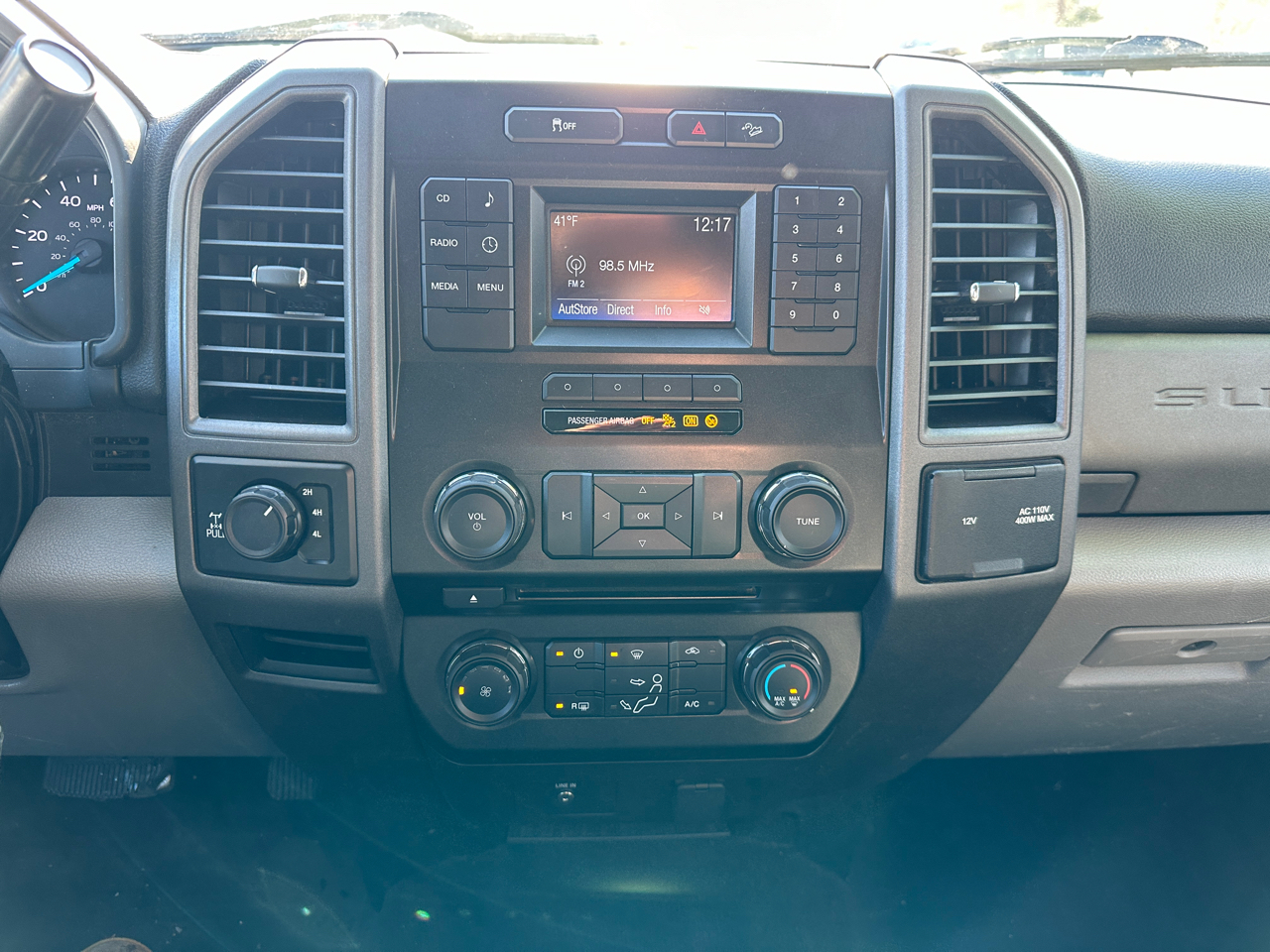 Ford F-250 SD XL SuperCab Long Bed 4WD 2018