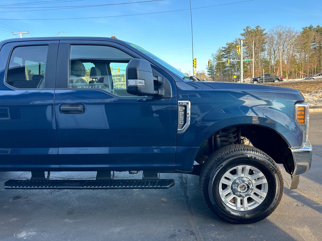 Ford F-250 SD XL SuperCab Long Bed 4WD 2018