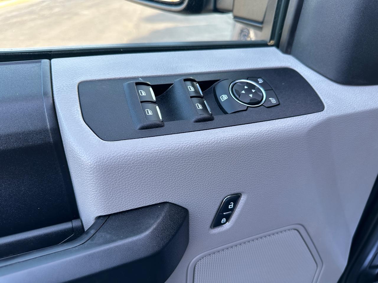 Ford F-250 SD XL SuperCab Long Bed 4WD 2018