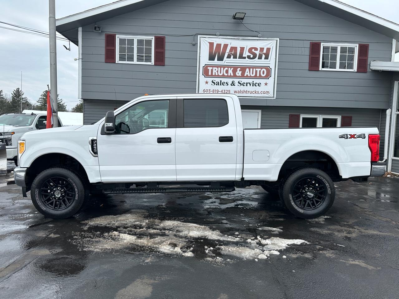 Ford F-250 SD XL Crew Cab Short Bed 4WD 2017
