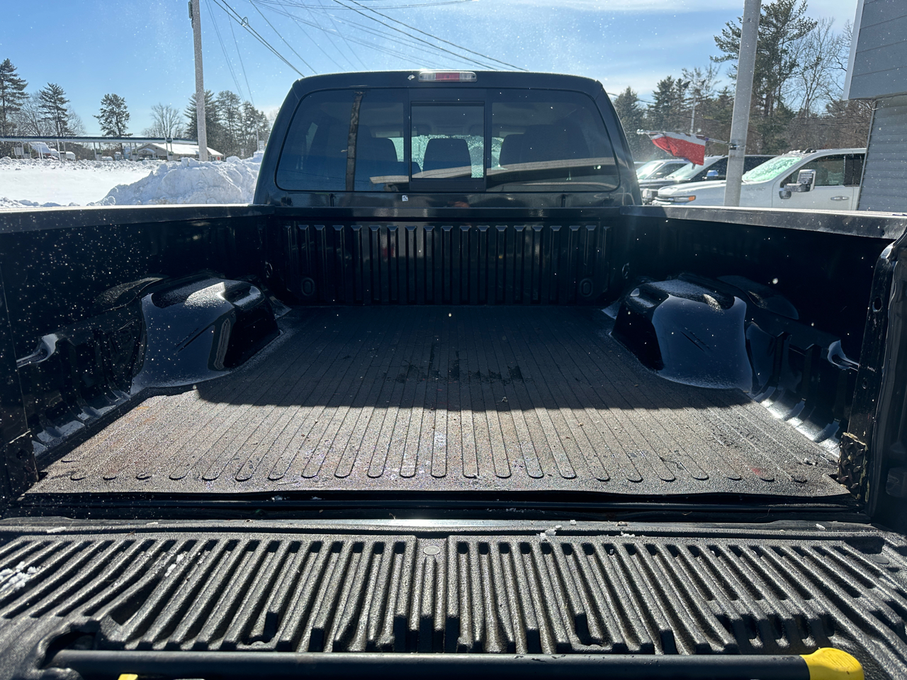 Ford F-350 SD Lariat Crew Cab 4WD 2011