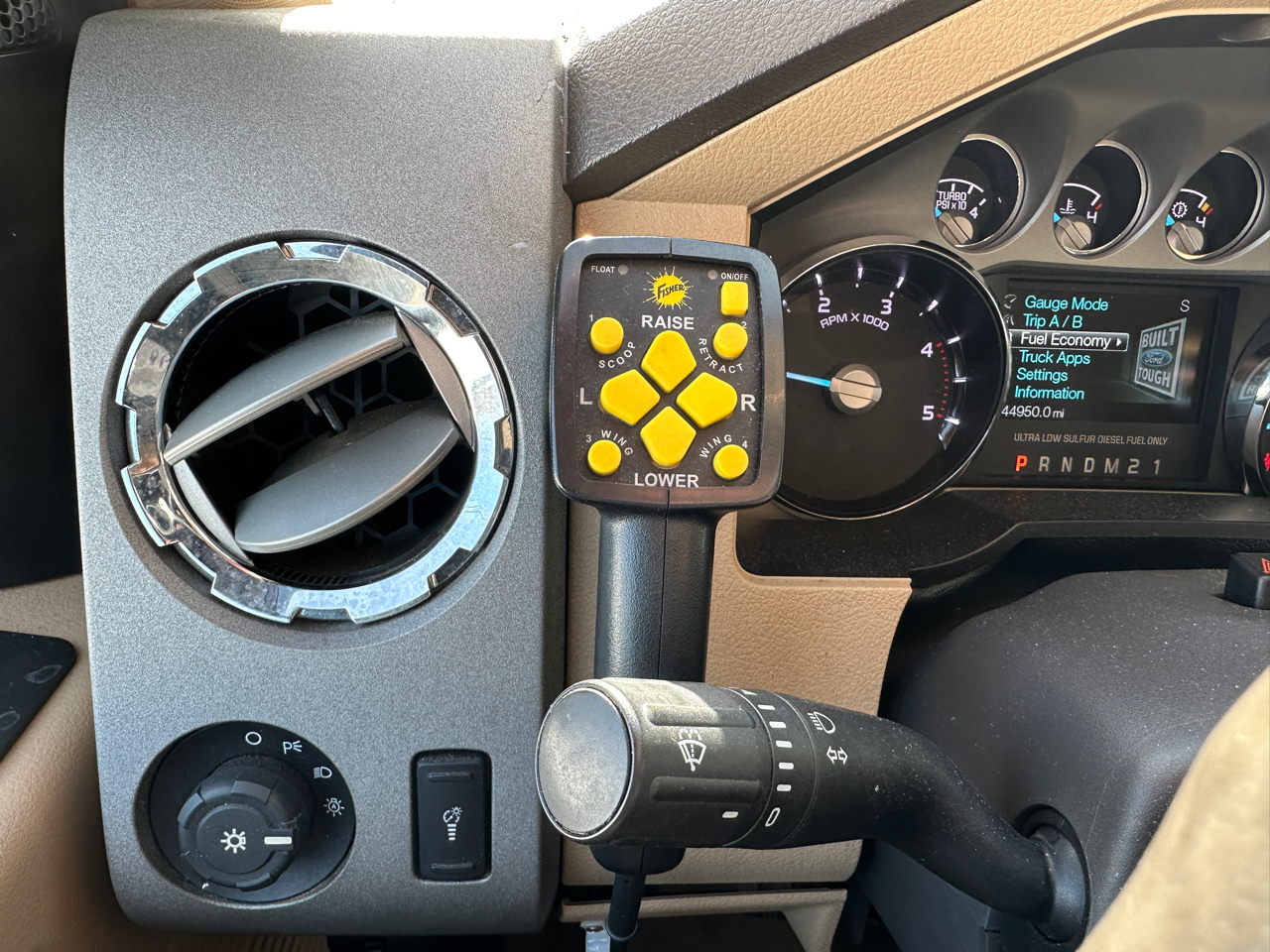 Ford F-350 SD Lariat Crew Cab 4WD 2011