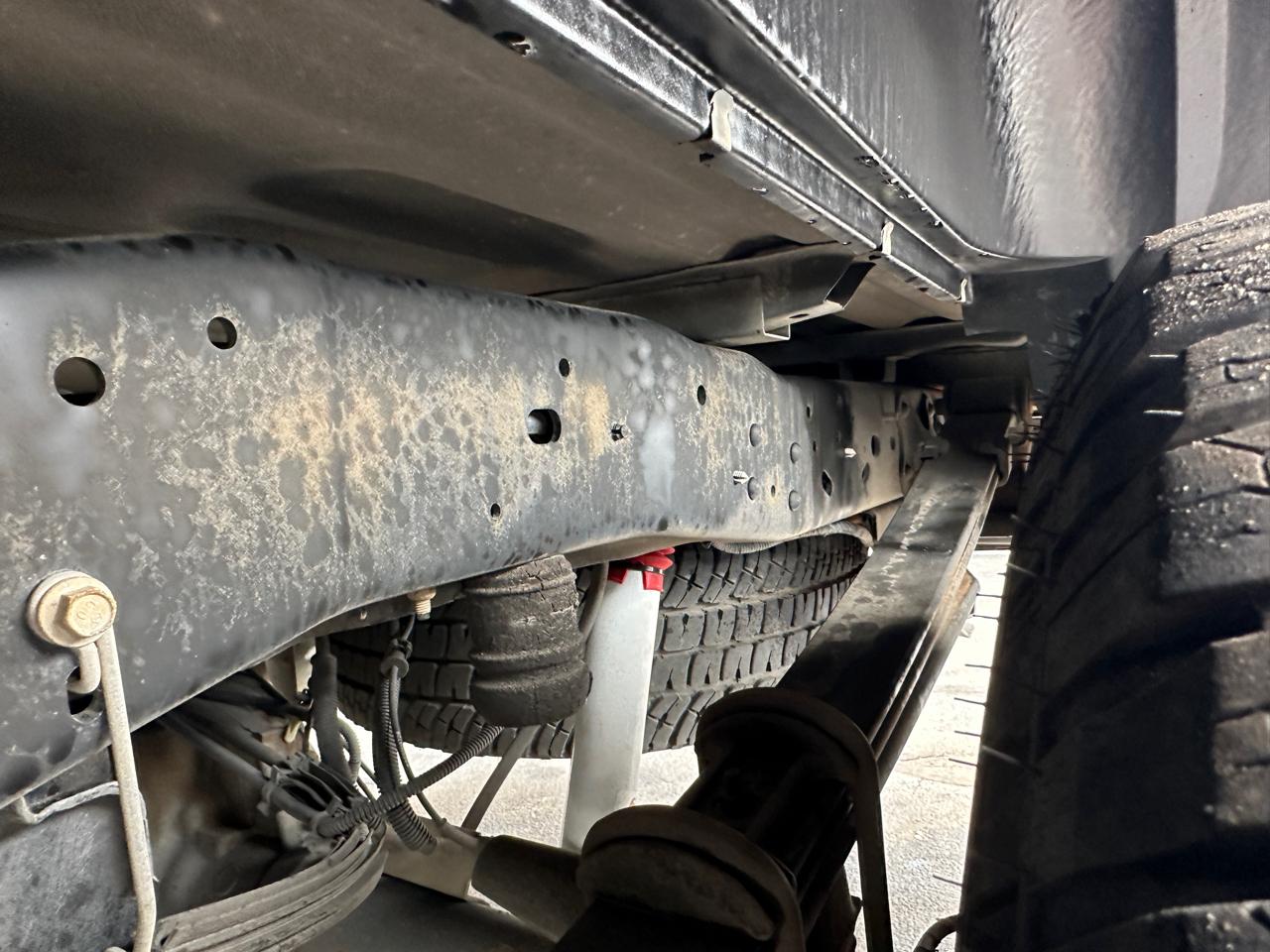 Ford F-250 SD Lariat Crew Cab Short Bed 4WD 2015